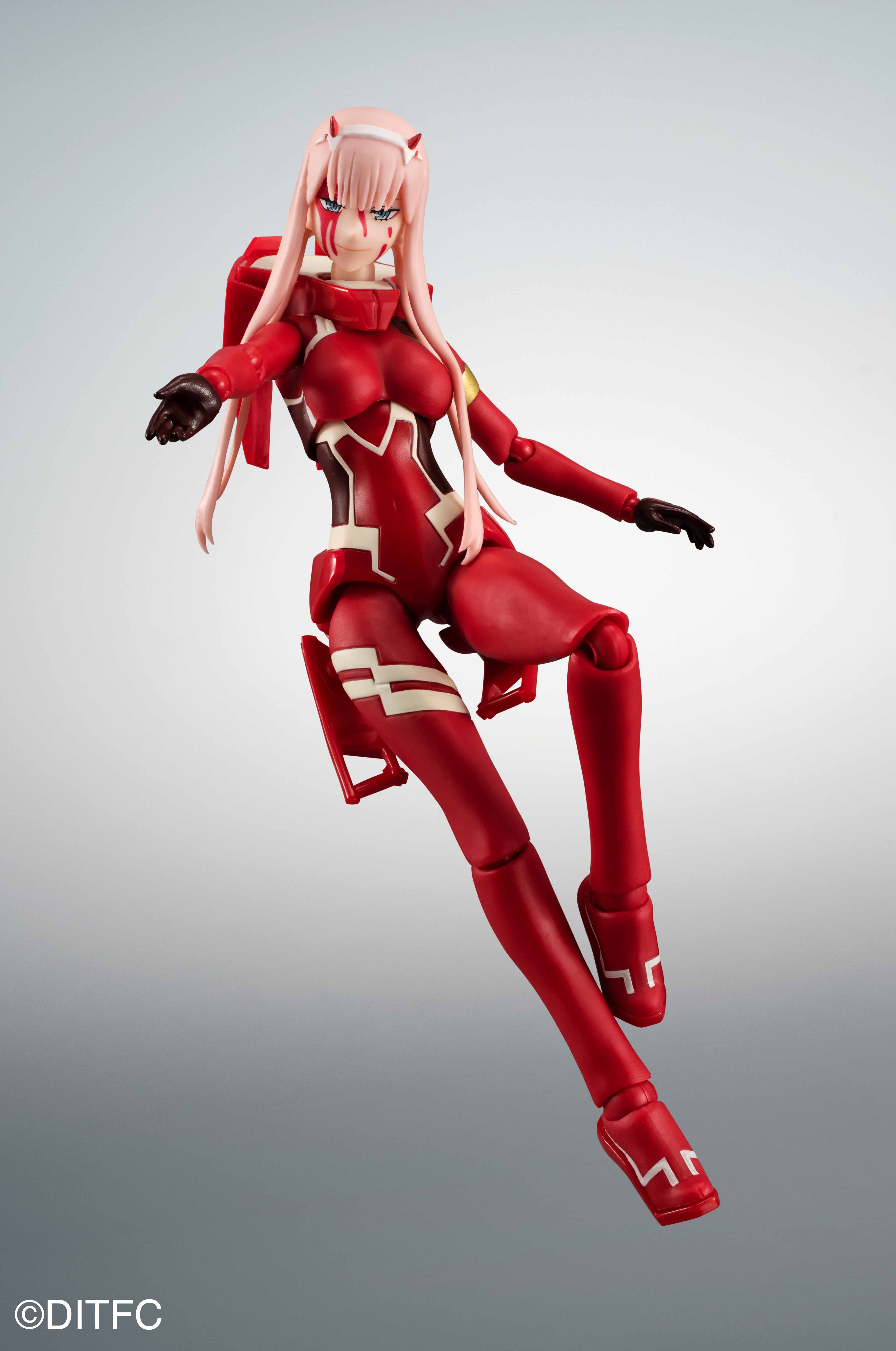 FIGURA DARLING IN THE FRANXX 5th ANNIVERSARY SET S.H.FIGUARTS THE ROBOT SPIRITS TAMASHII NATIONS