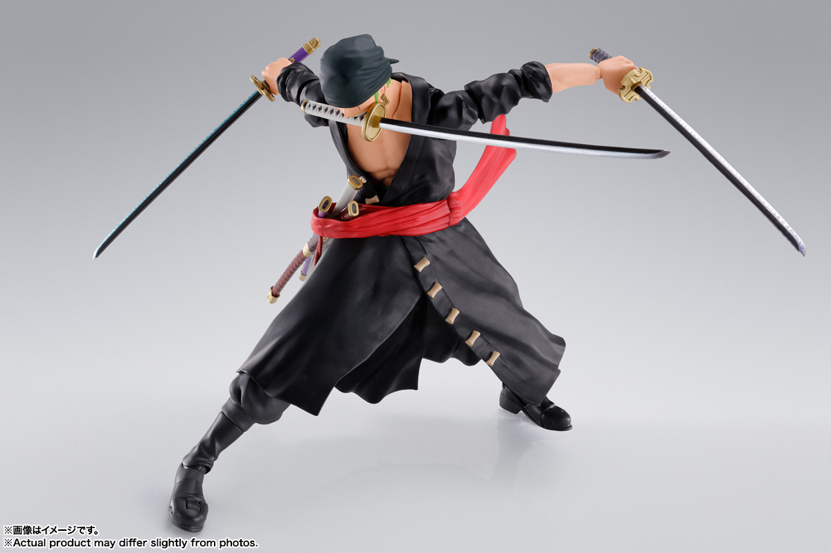 FIGURA ACCION S.H.FIGUARTS RORONOA ZORO THE RAID ON ONIGASHIMA  TAMASHII NATIONS