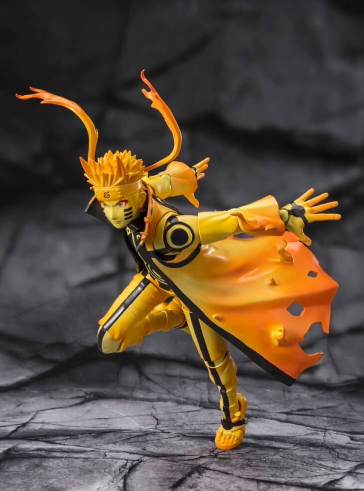 FIGURA S.H.FIGUARTS NARUTO UZUMAKI KURAMA LINK MODE COURAGEOUS STRENGTH THAT BINDS TAMASHII NATIONS