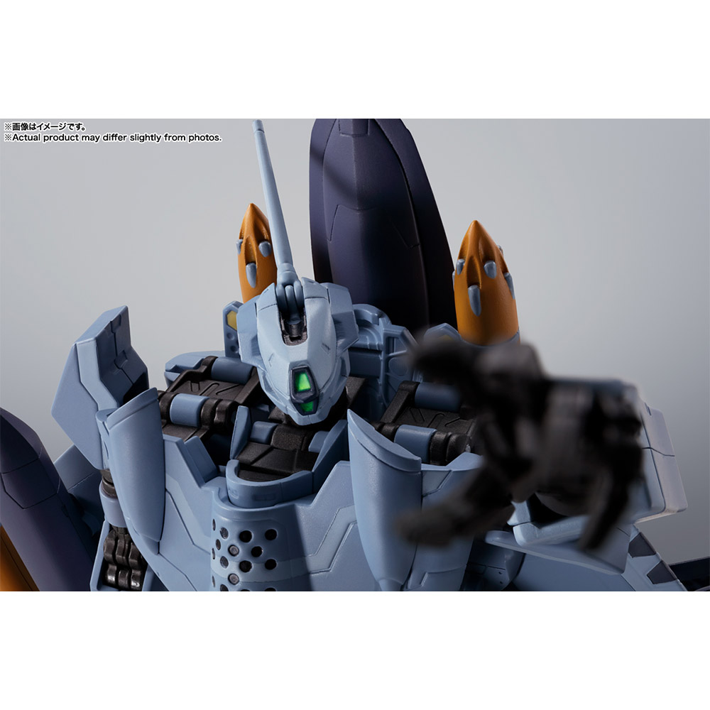 VF-0A PHOENIX＋ QF-2200D-B GHOST HI-METAL R Tamashii Nartions