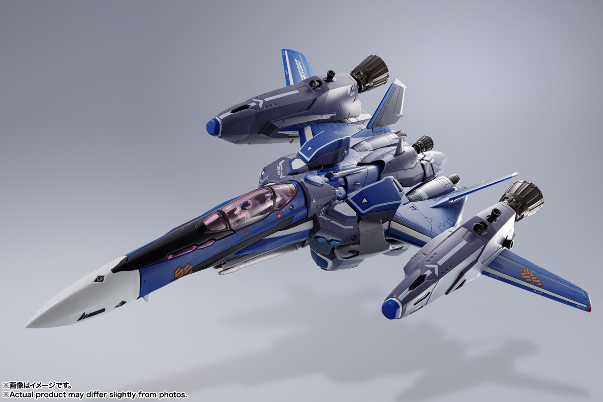 FIGURA ACCION DX CHOGOKIN VF-25G SUPER MESSIAH VALKYRIE MICHAEL BLANC USE REVIVAL VER. TAMASHII NATIONS