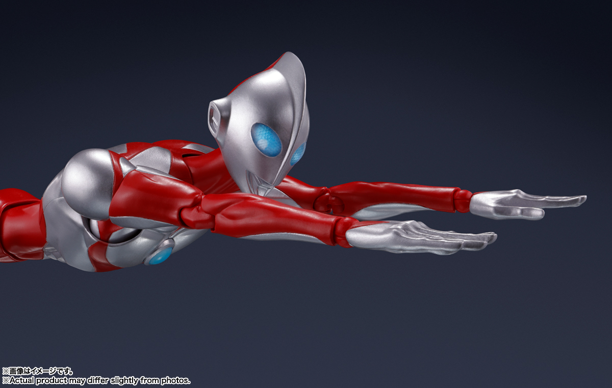 Ultraman &amp; Emi [Ultraman: Rising] S.H.Figuarts