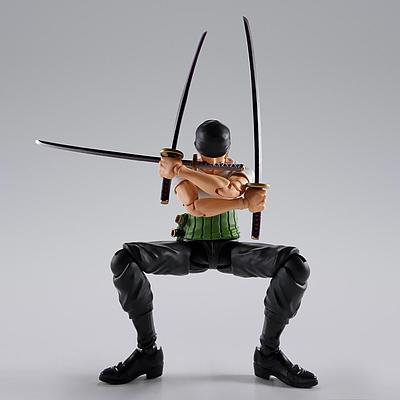 S.H.FIGUARTS RORONOA ZORO -ROMANCE DAWN- ONE PIECE