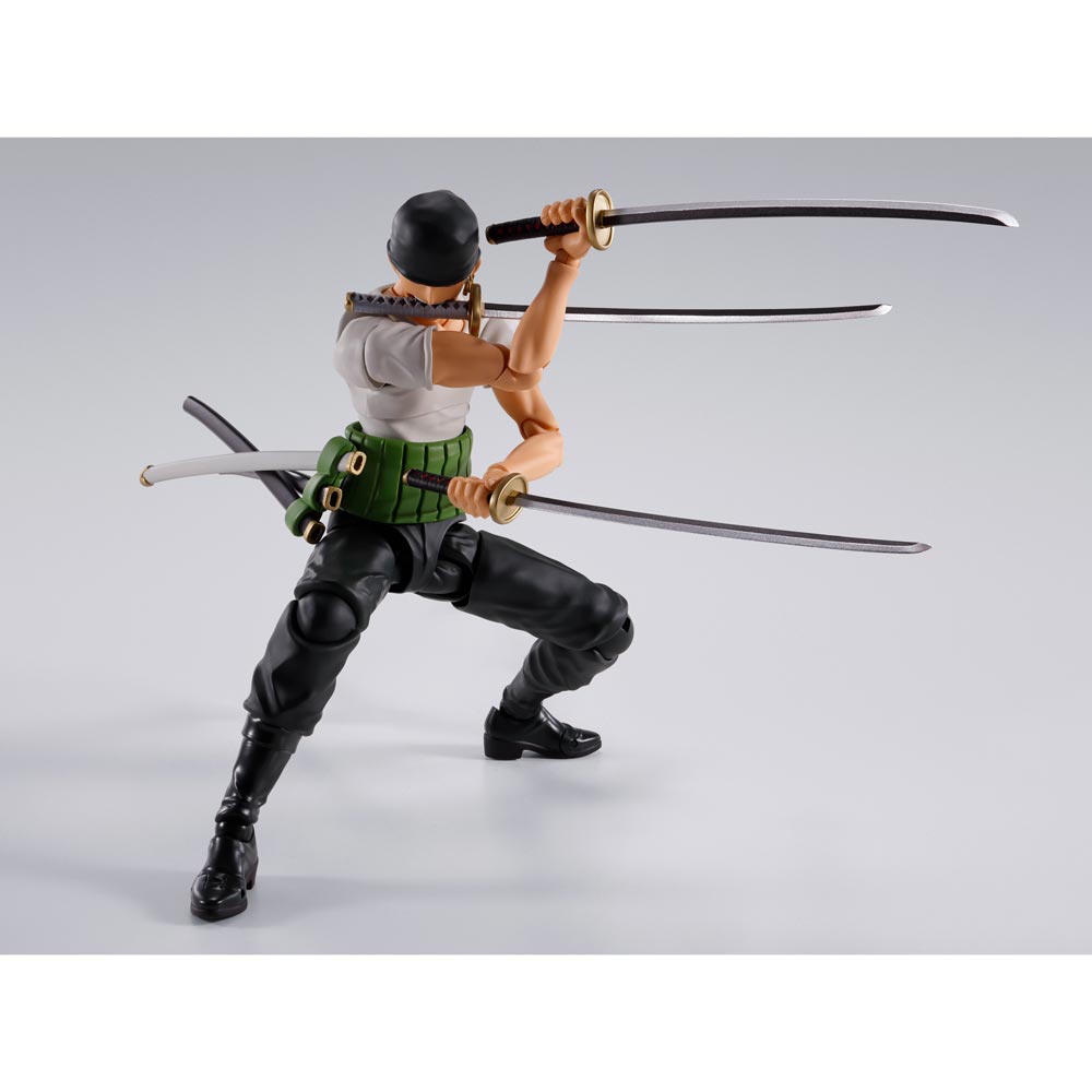 S.H.FIGUARTS RORONOA ZORO -ROMANCE DAWN- ONE PIECE