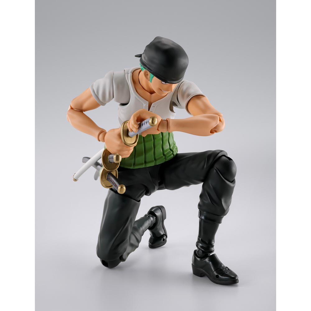 S.H.FIGUARTS RORONOA ZORO -ROMANCE DAWN- ONE PIECE