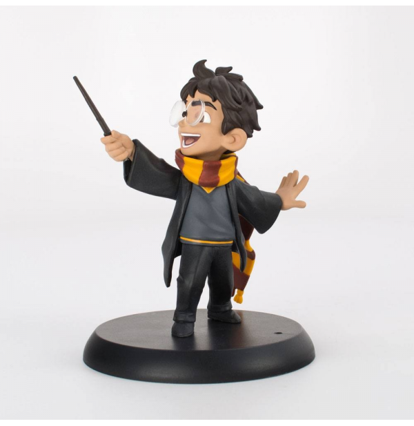 ESTATUA HARRYS FIRST SPELL Q FIG QUANTUM MECHANIX