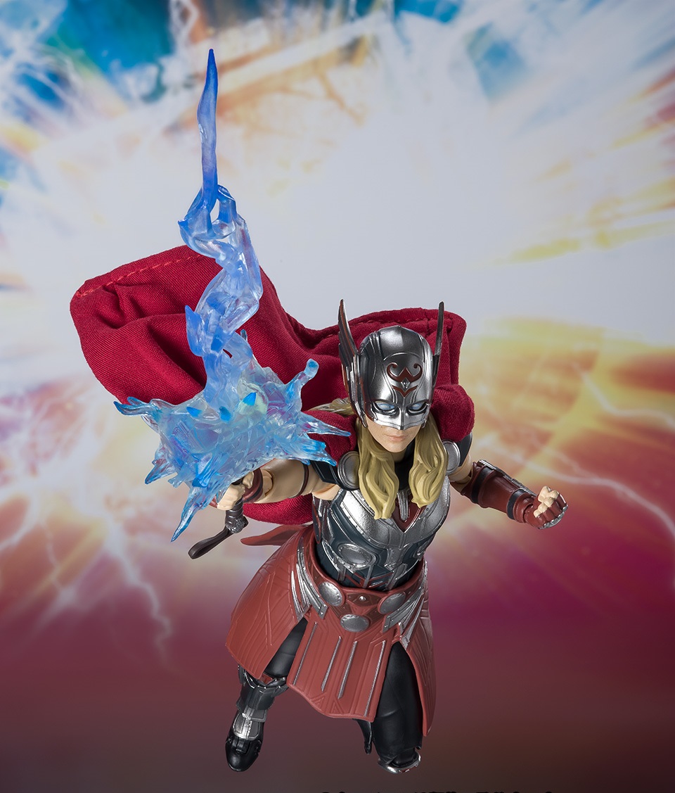 FIGURA ACCION S.H.FIGUARTS MIGHTY THOR THOR LOVE &amp; THUNDER  TAMASHII NATIONS