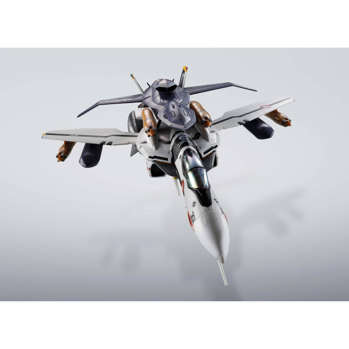 HI-METAL R VF-0S PHOENIX（ROY FOCKER USE） ＋ QF-2200D-B GHOST MACROSS TAMASHII NATIONS