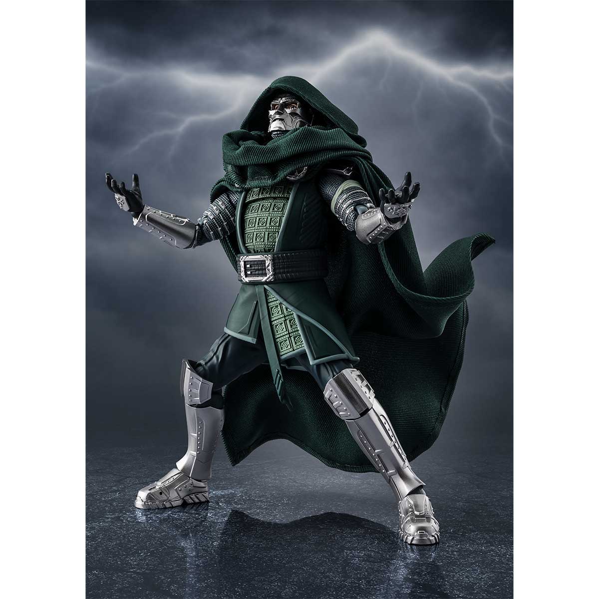S.H.FIGUARTS DOCTOR DOOM (AVENGERS: DOOMSDAY) TAMASHII NATIONS