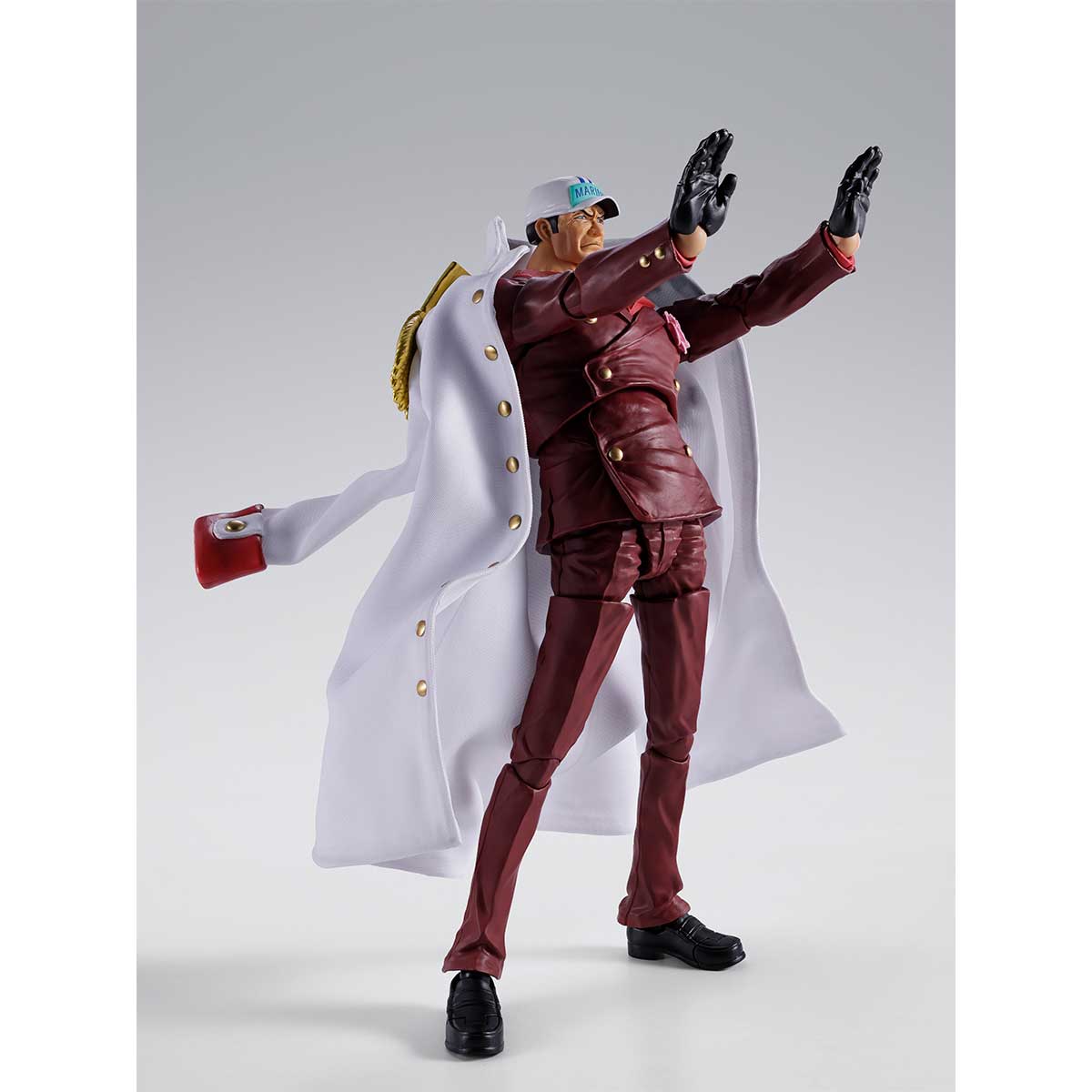 S.H.FIGUARTS SAKAZUKI(AKAINU) -MARINEFORD- TAMASHII NATIONS