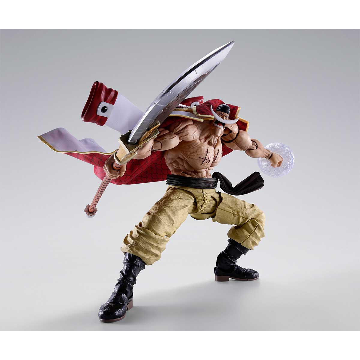 S.H.FIGUARTS EDWARD.NEWGATE -MARINEFORD-  TAMASHII NATIONS