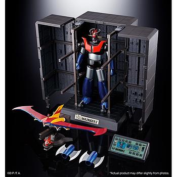 [4573102654717] FIGURA ARTICULADA MAZINGER Z 50TH ANNIVERSARY VER. DX SOUL OF CHOGOKIN TAMASHII NATIONS