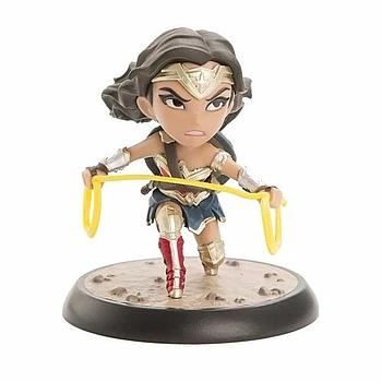 [812095023907] ESTATUA WONDER WOMEN WITH LASSO Q FIG QUANTUM MECHANIX